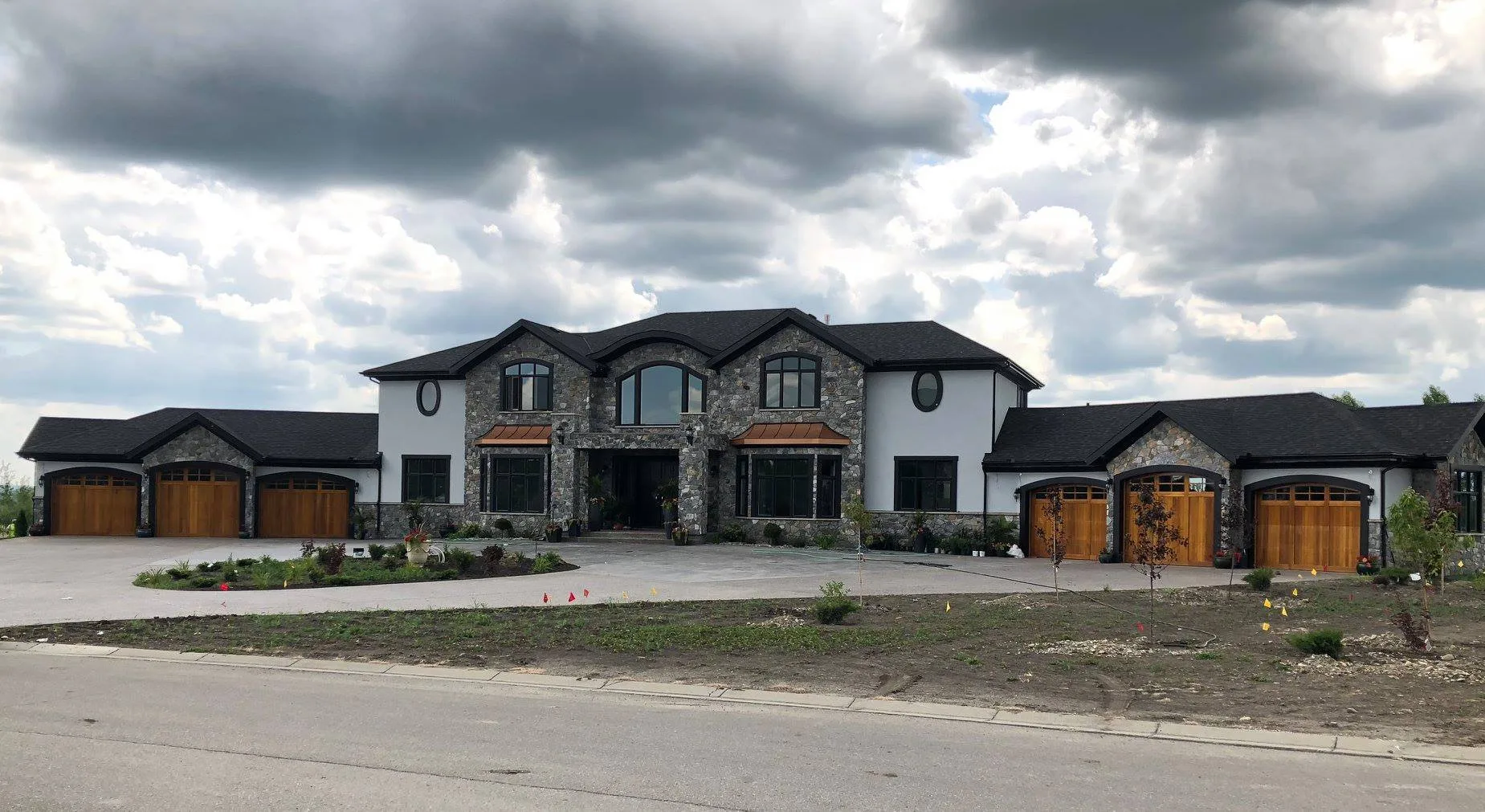 Pacific Overhead Garage Doors and Windows — project photo 2